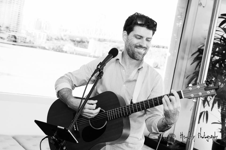 live-music-singer-and-guitarist-aspley-hornets-football-club